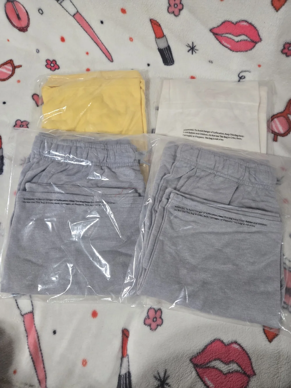 Cat & Jack 3-Piece Set - Yellow, Gray & Cream